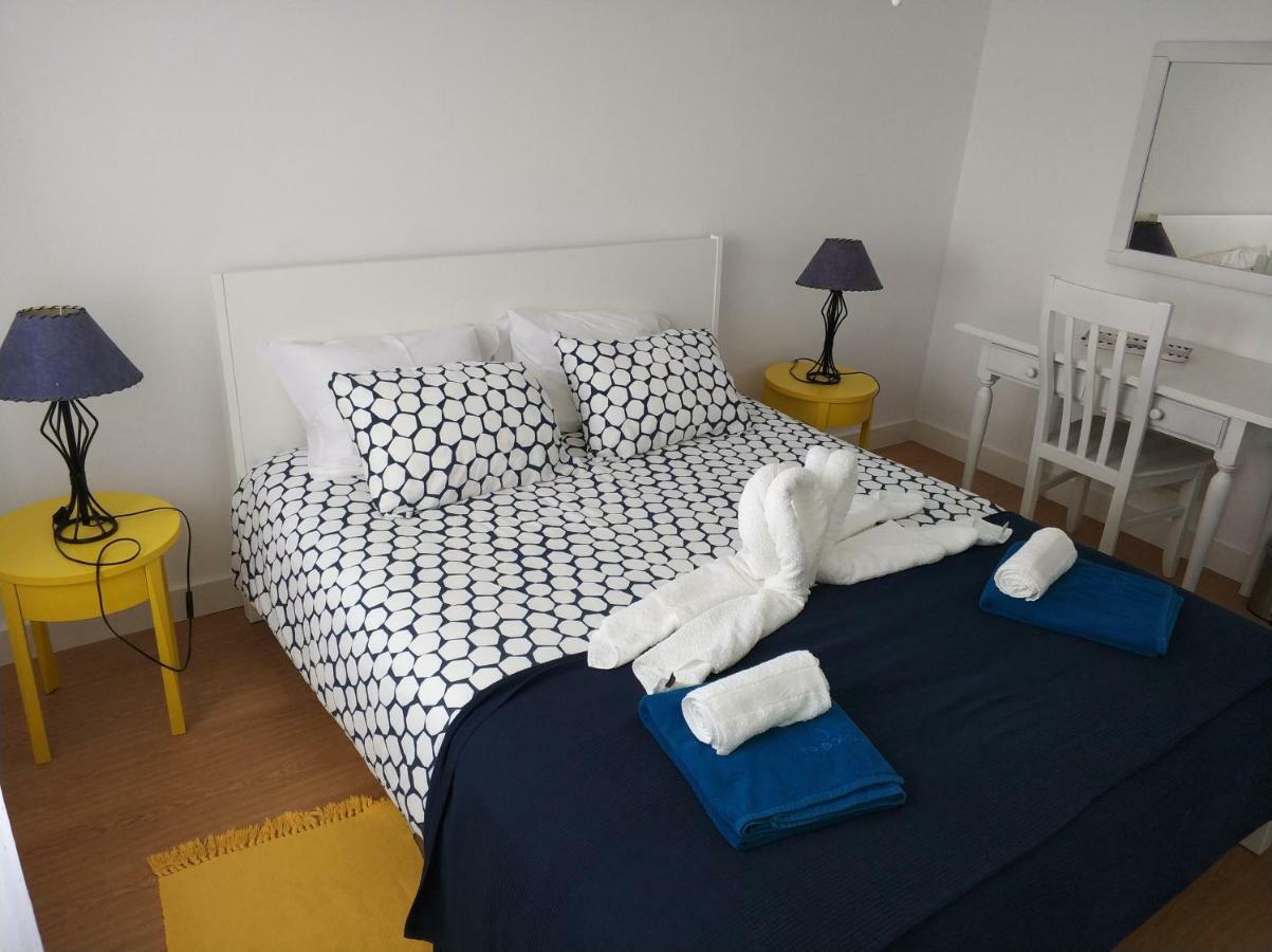 Lila'S Beach Apartment São Roque Kültér fotó